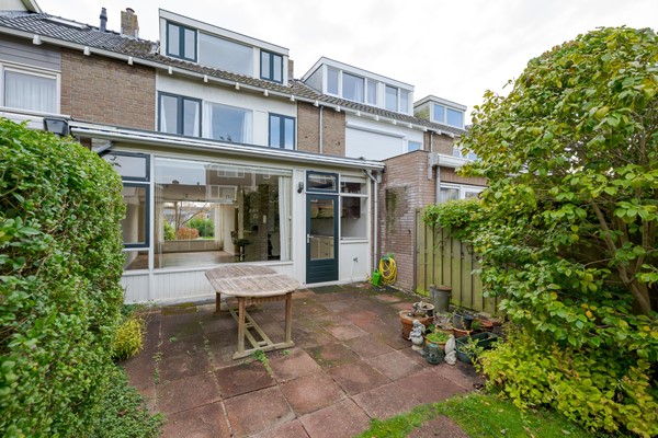 Medium property photo - Professor van der Waalslaan 16, 2251 GH Voorschoten